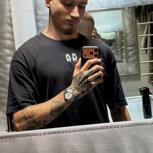 Dustin_389