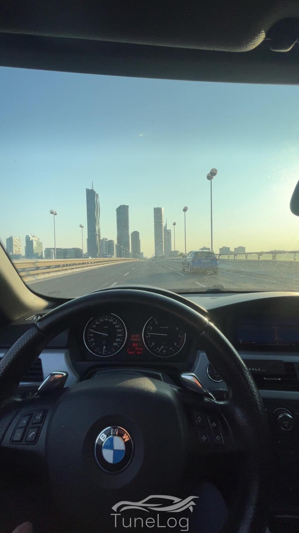 335i