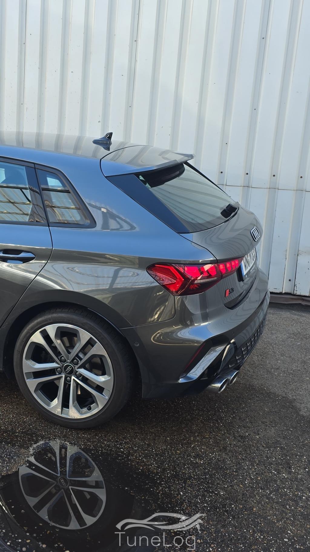 S3