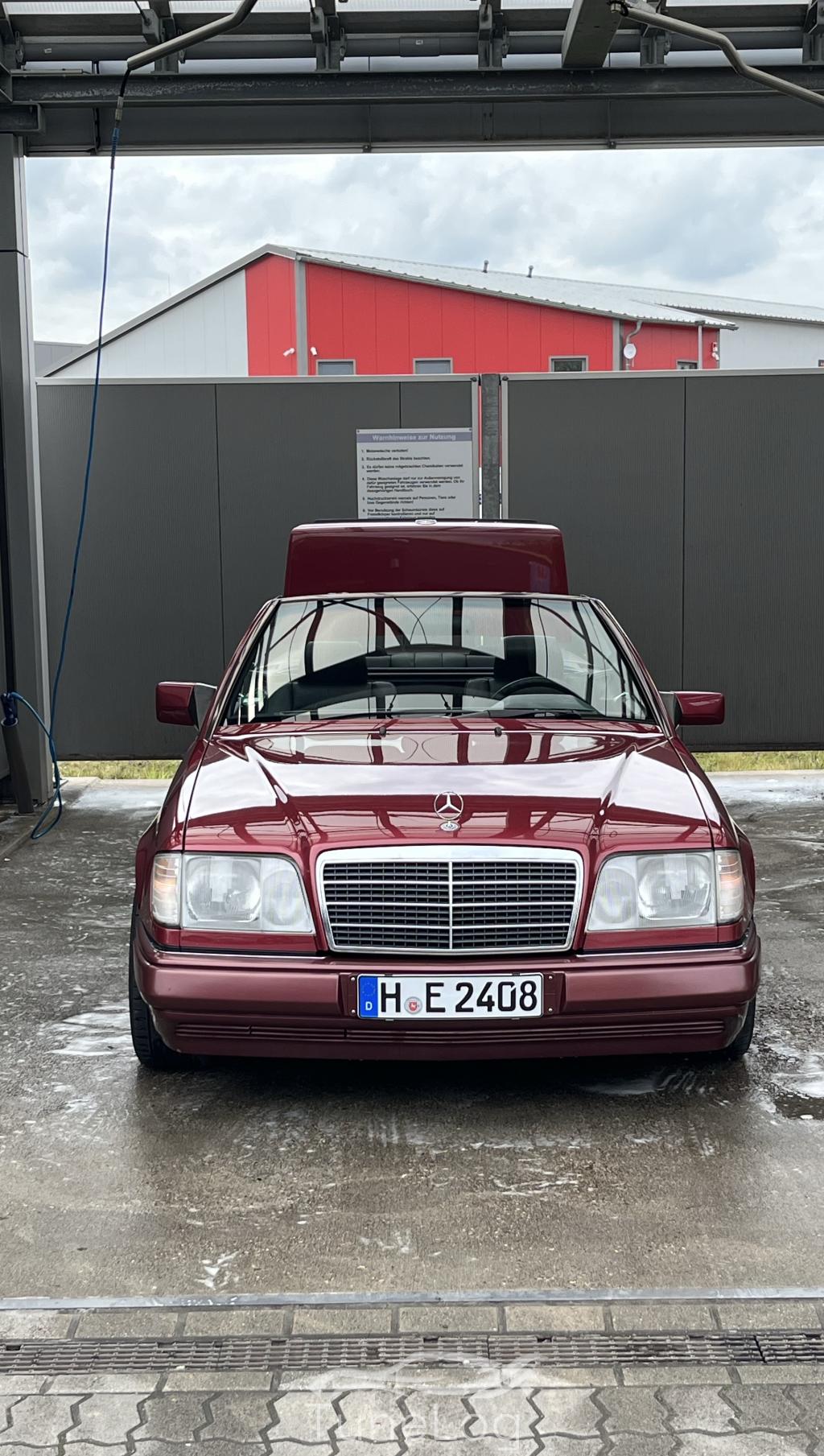W124