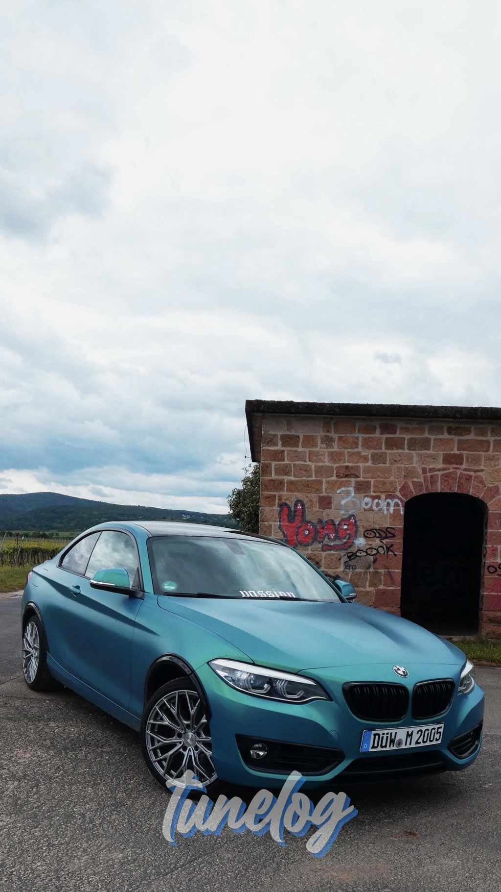 218i