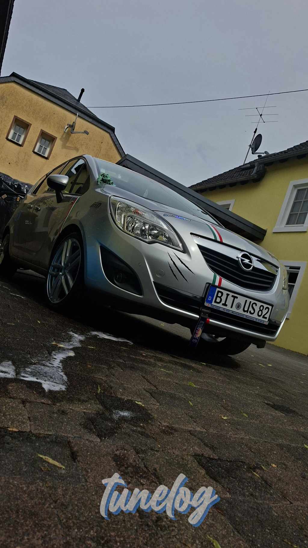 Meriva B