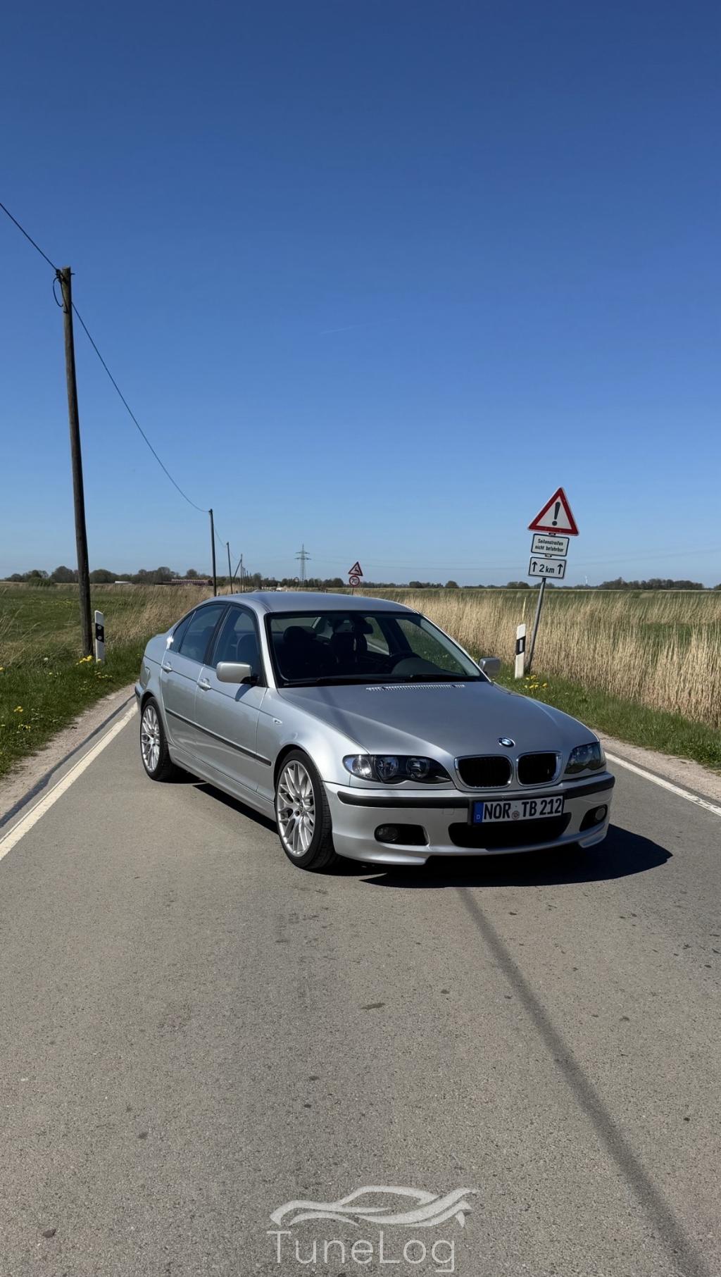 320i