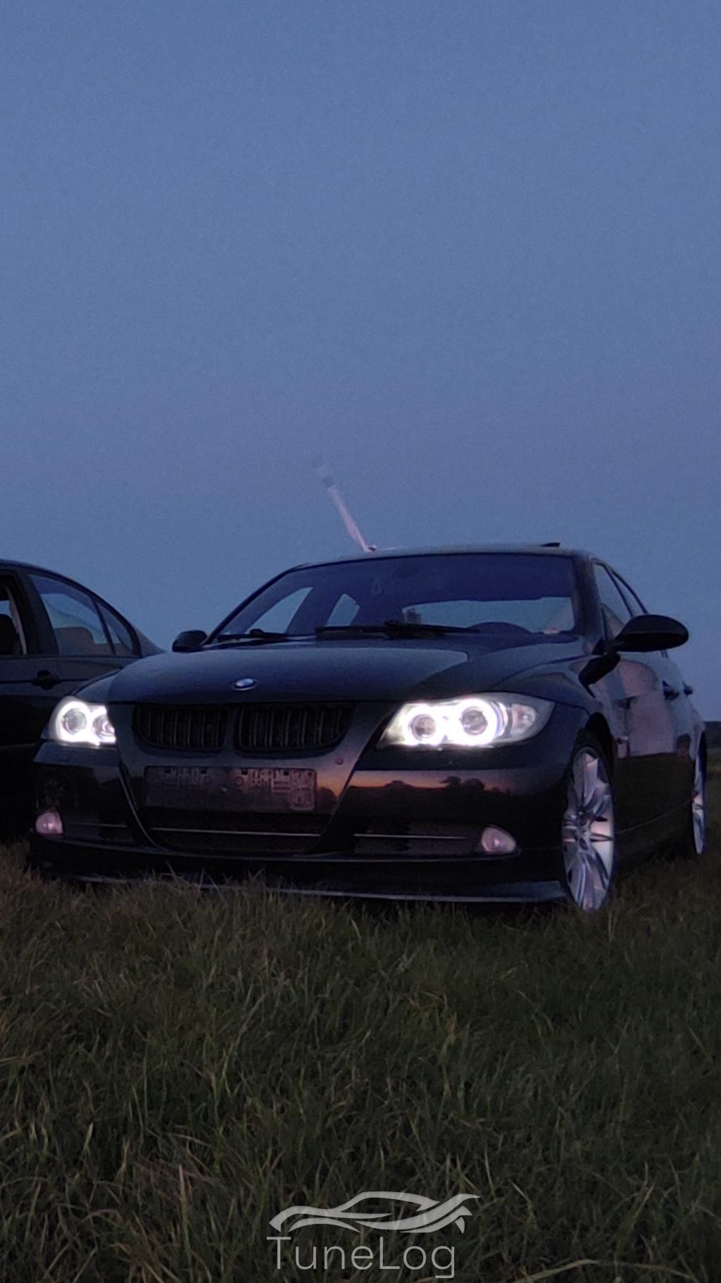 E90330i