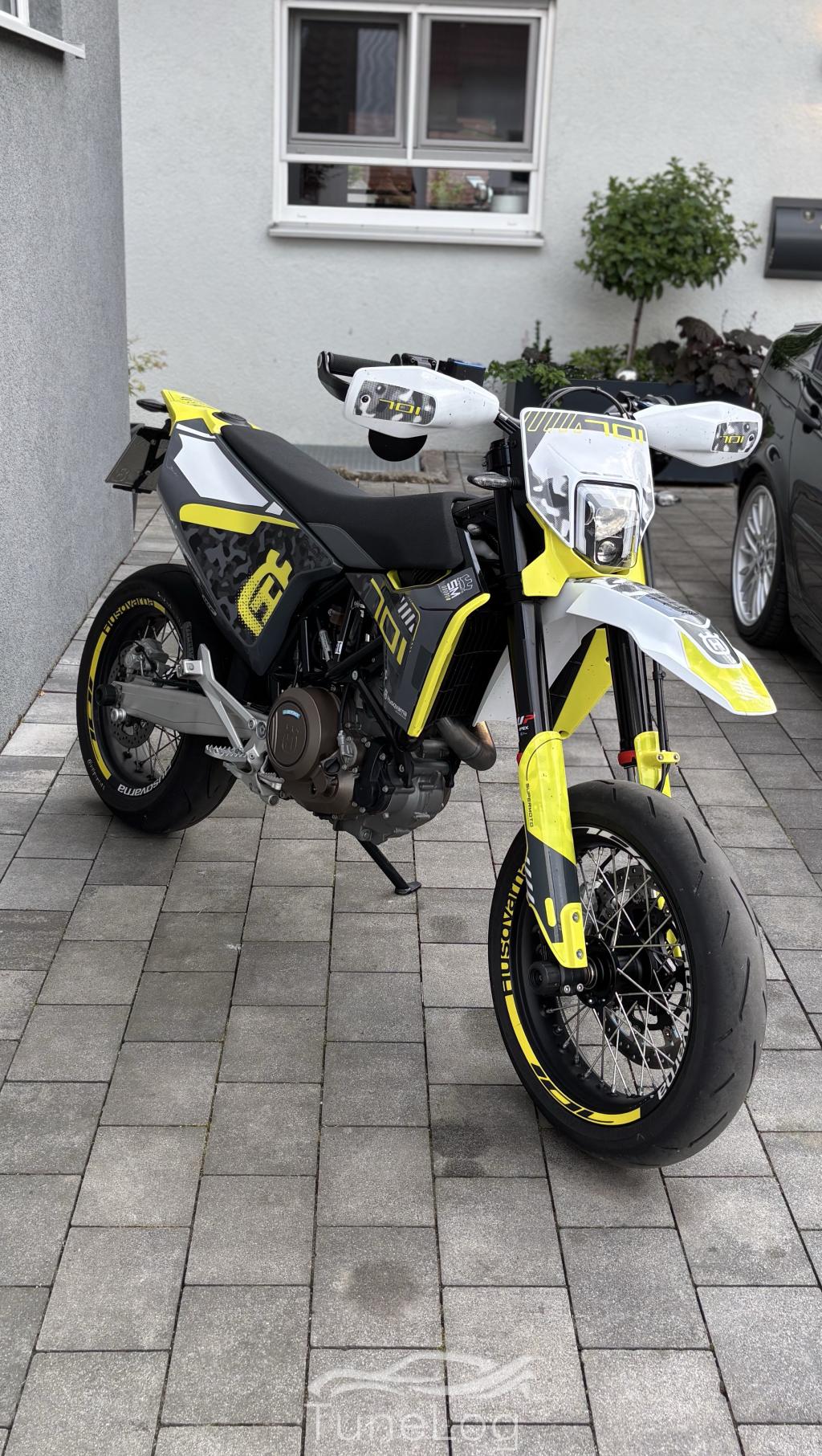 701 Sm