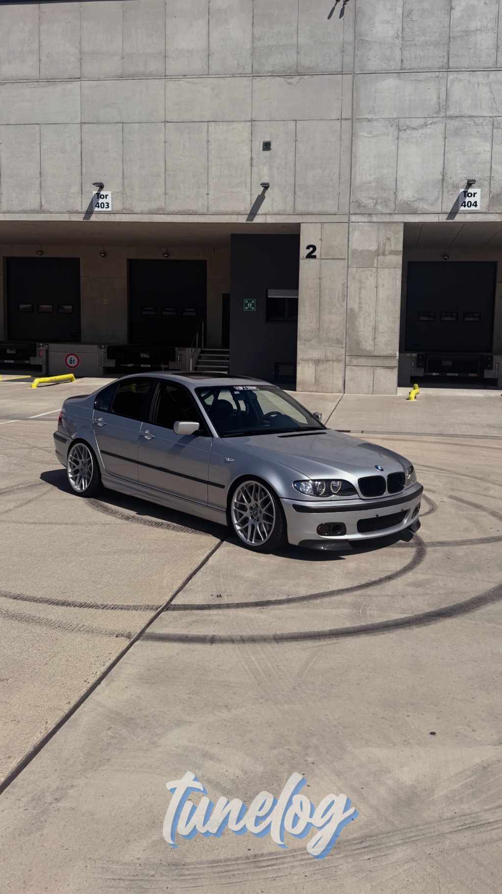 328i