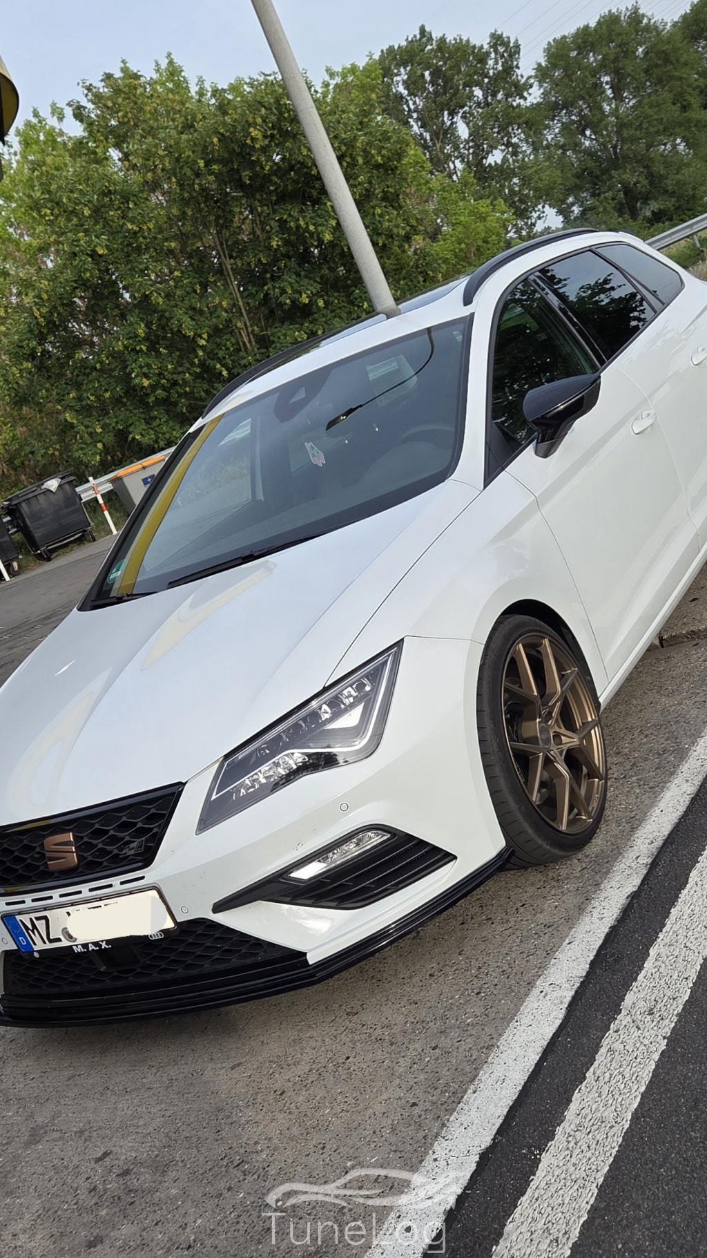 Leon st cupra 300 4drive
