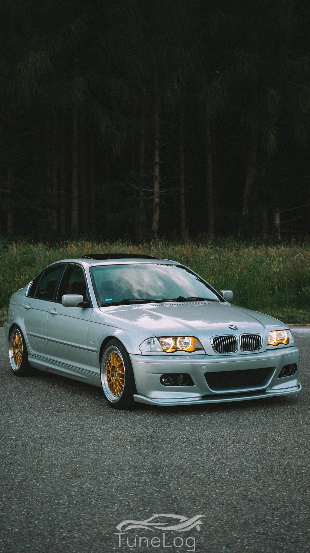 323i