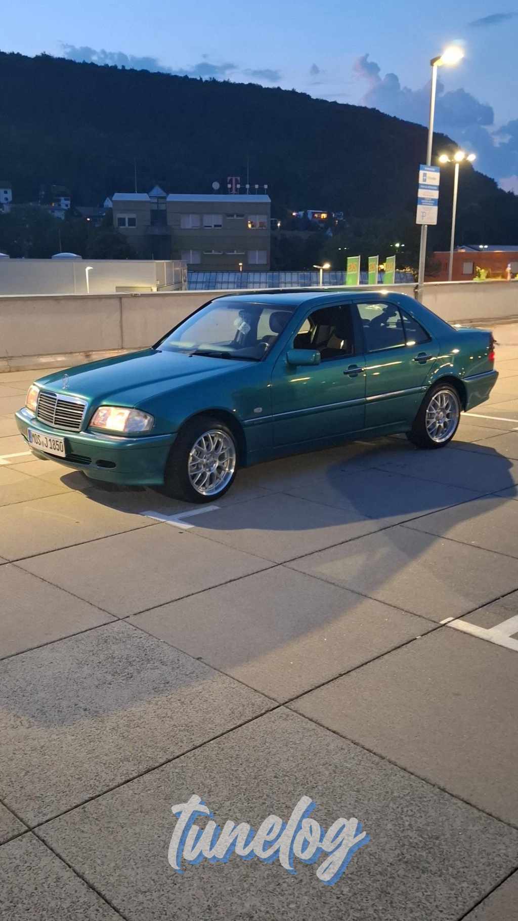 1998 Mercedes W202