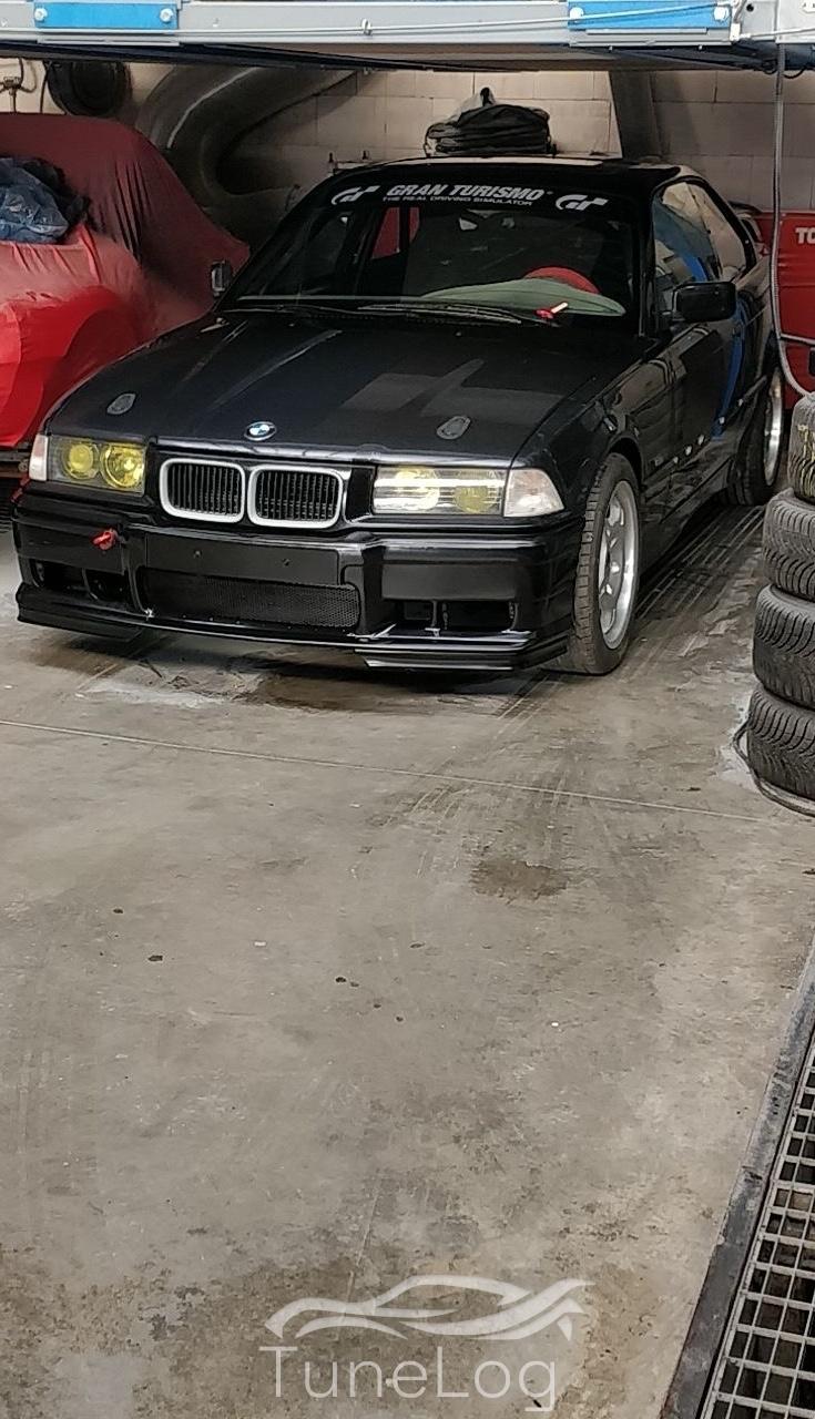325i