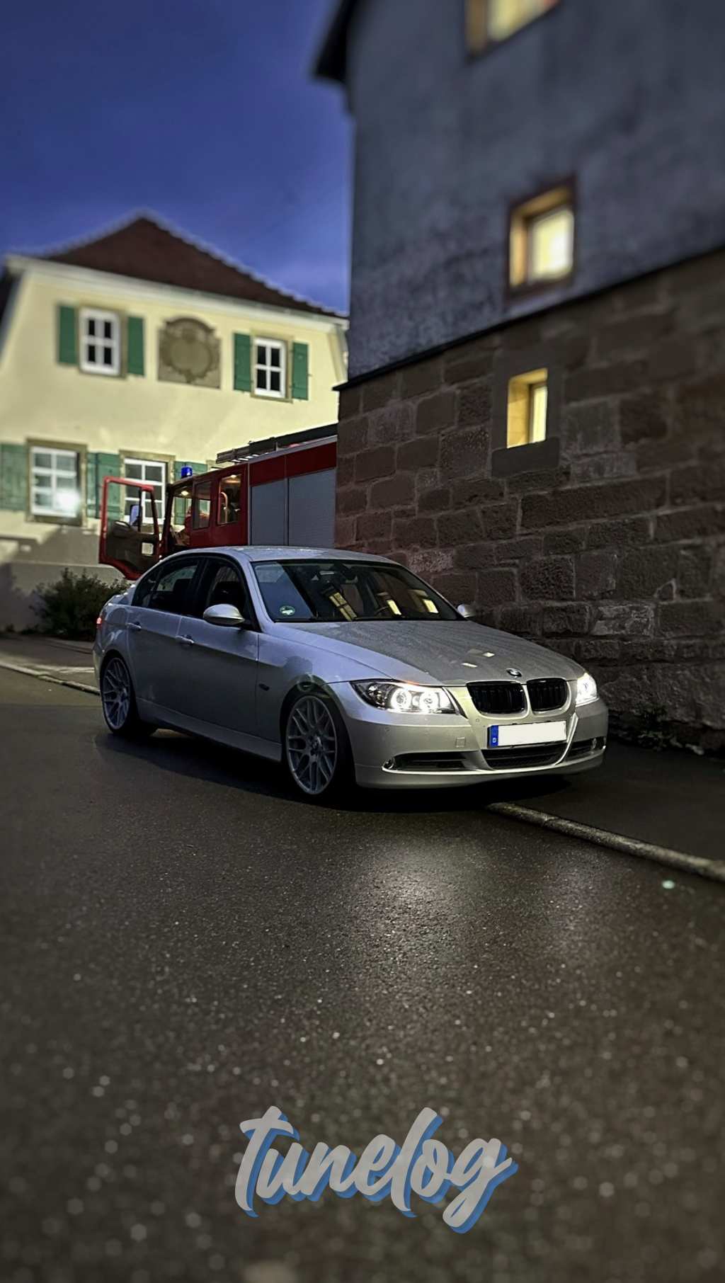 2005 BMW E90 325i
