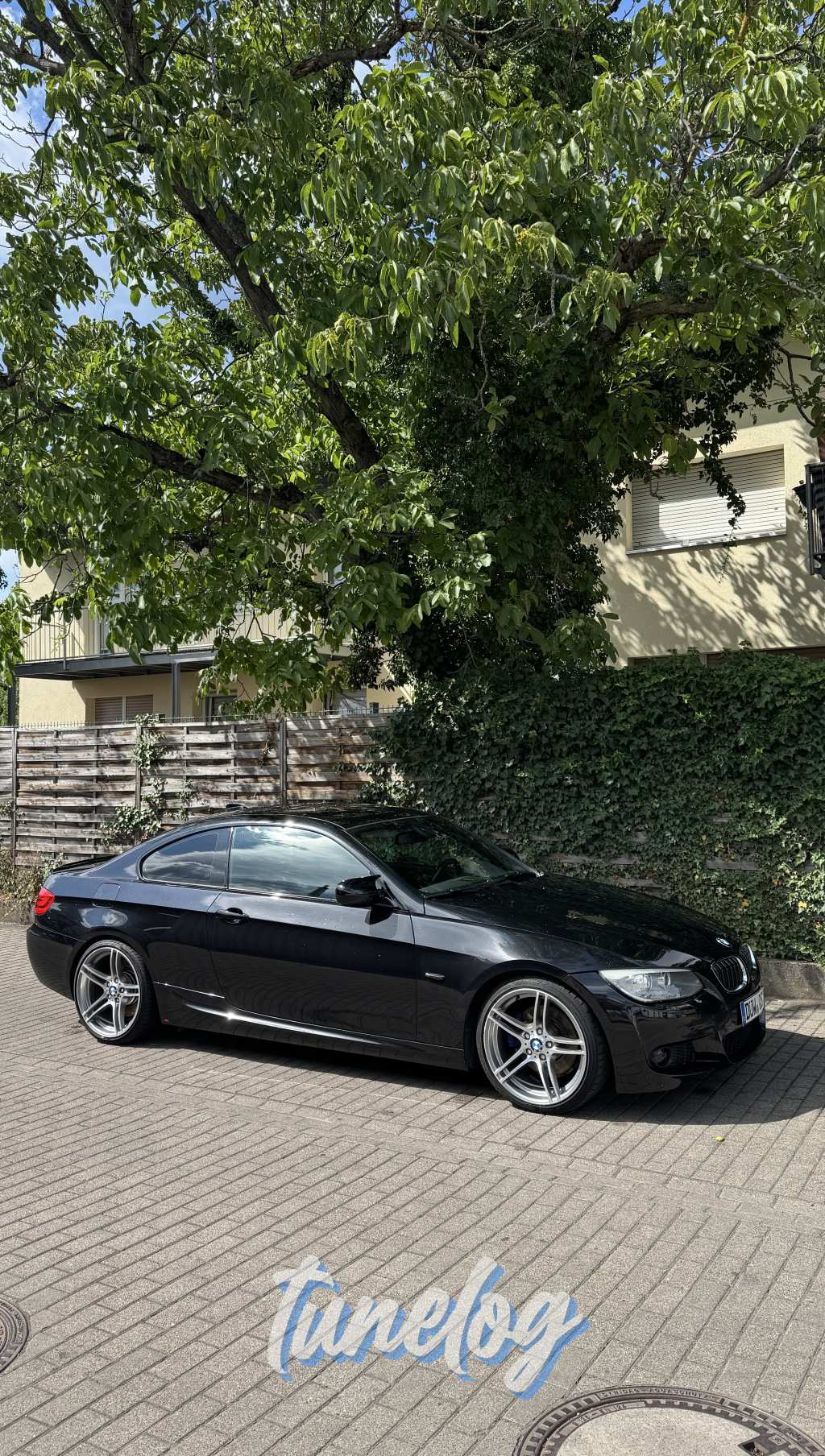 2011 BMW E92