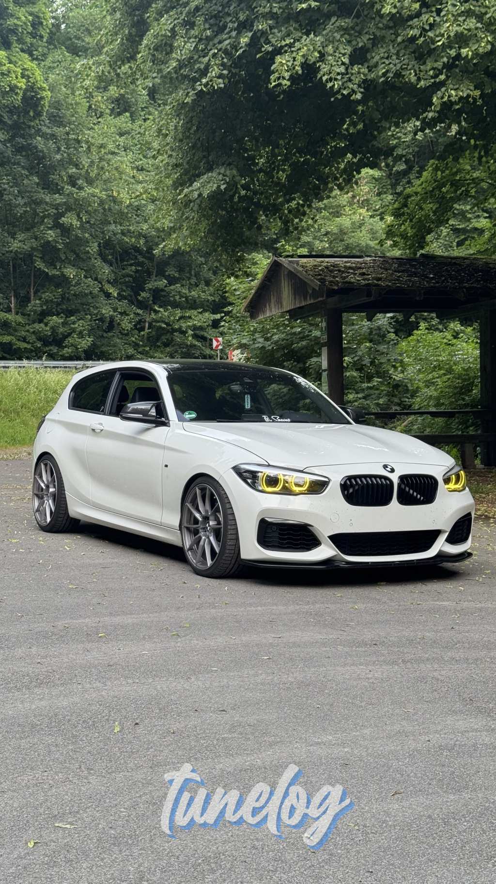 2017 BMW M140i