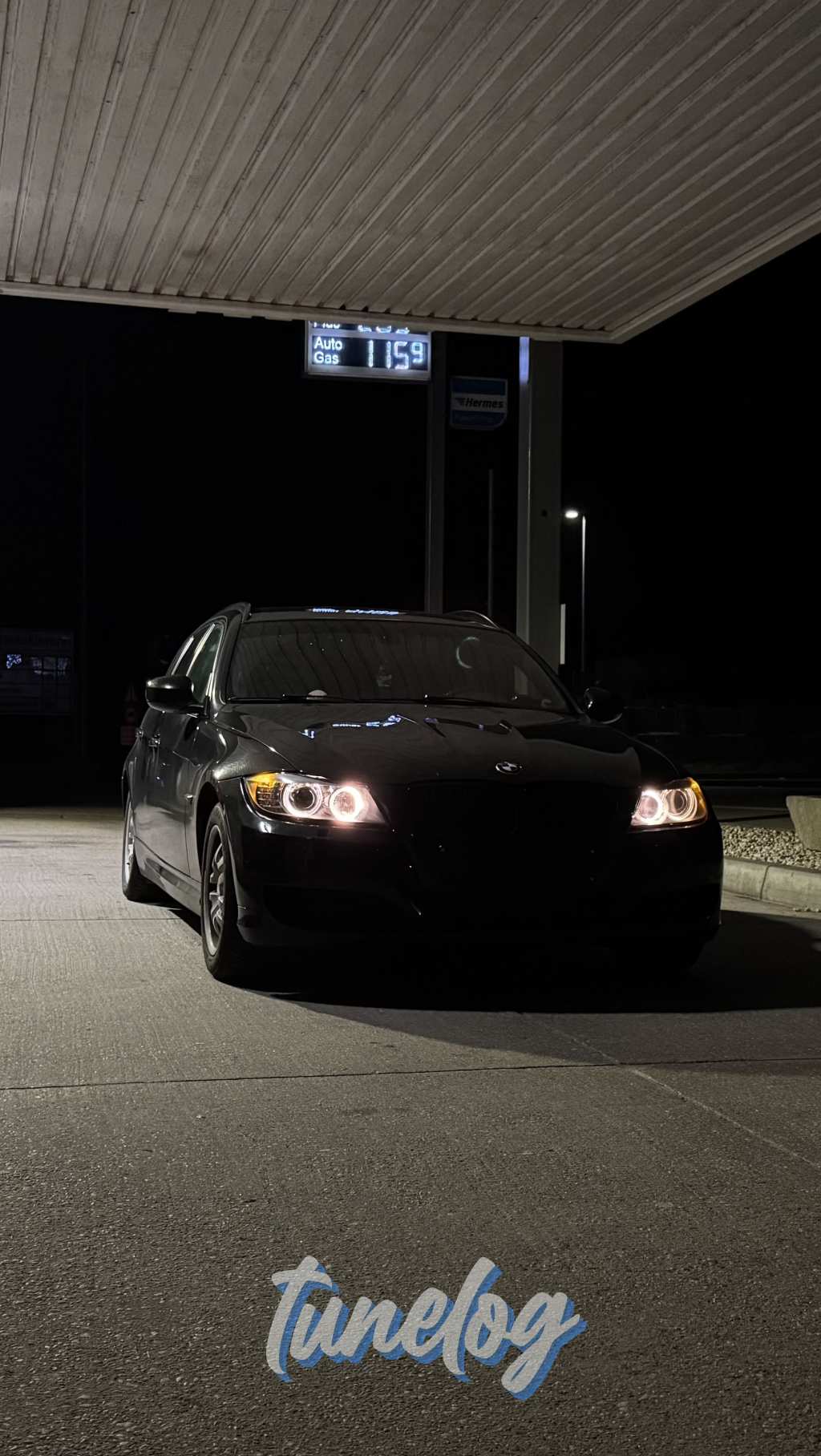 2010 BMW 320xD                    E91
