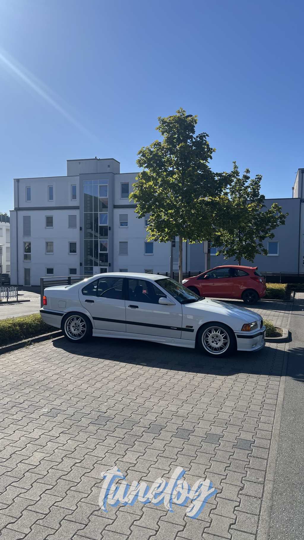 1995 BMW 318i