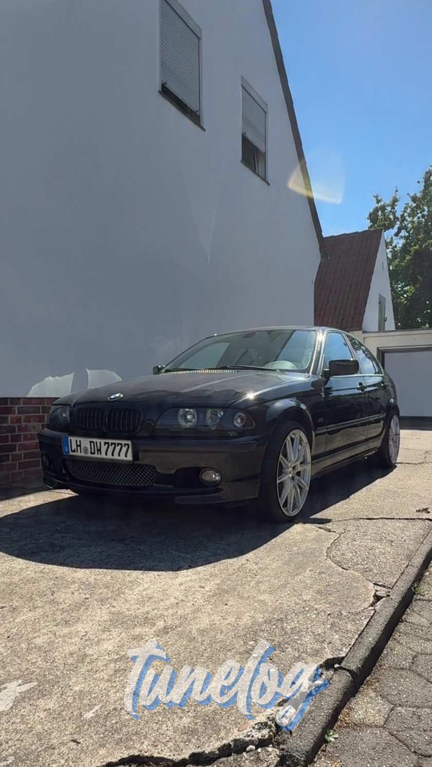 2002 BMW 330i