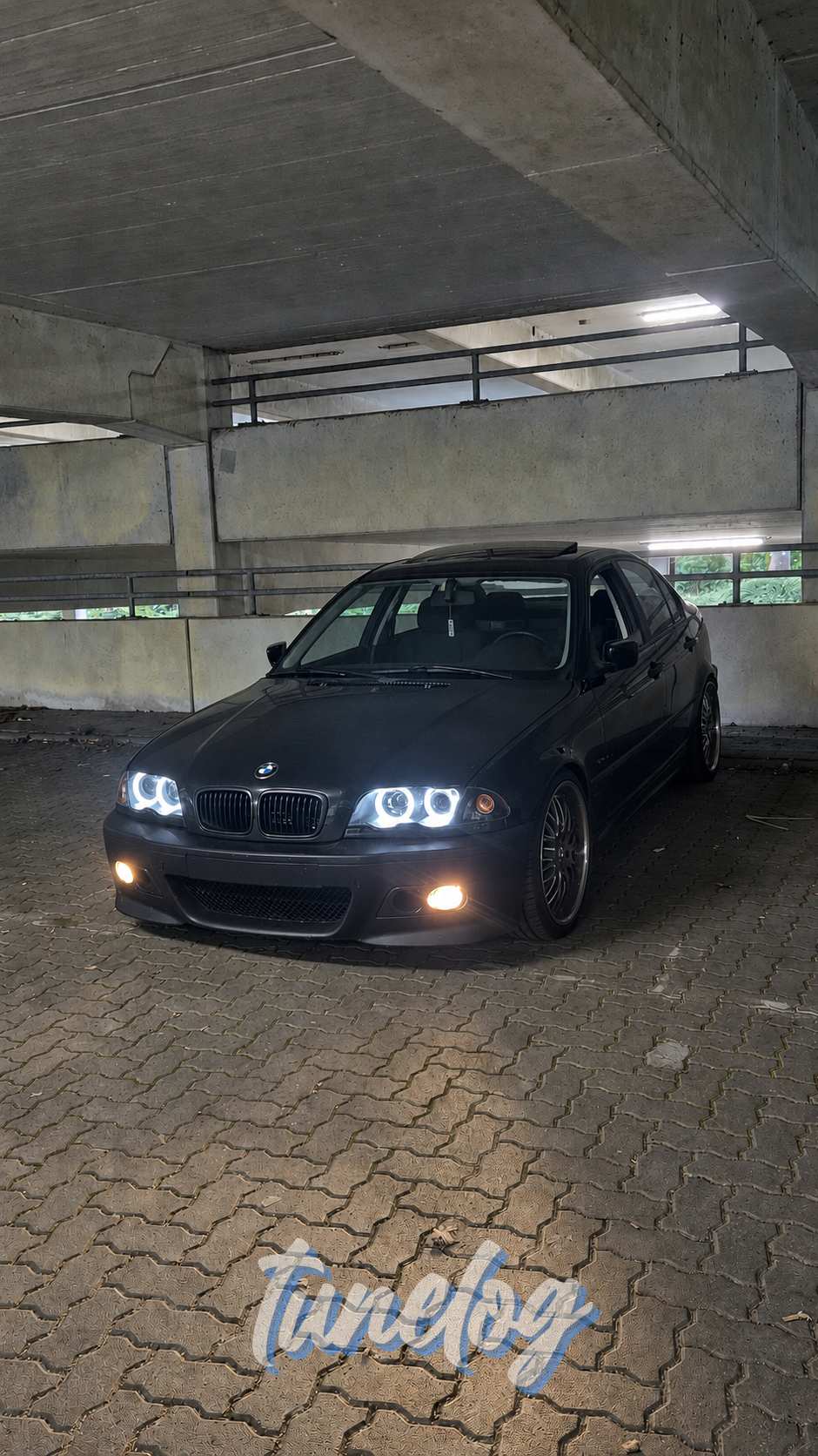 2001 BMW 346L