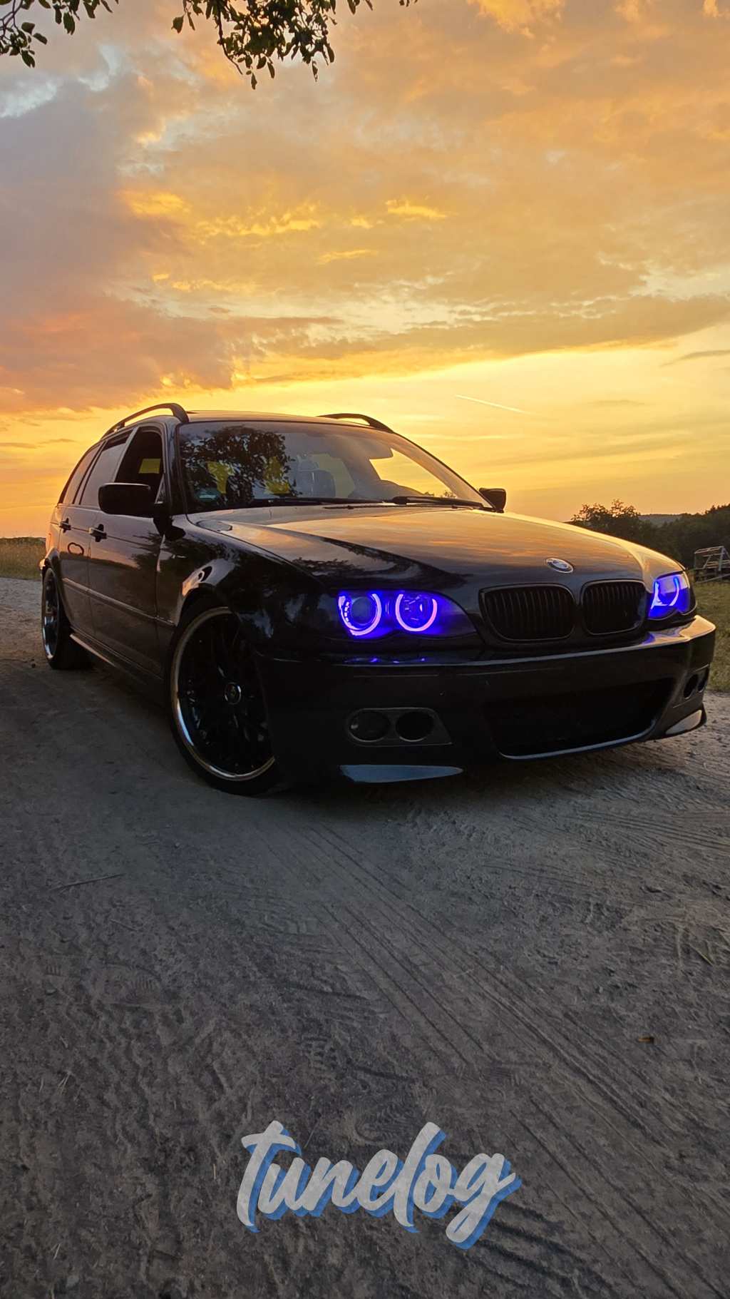 2002 BMW E46 330i touring