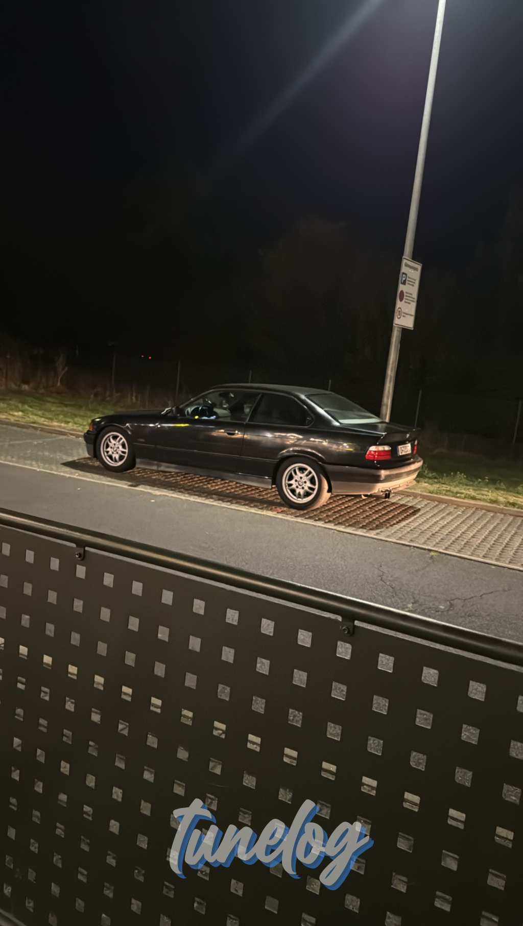 1995 BMW 323i