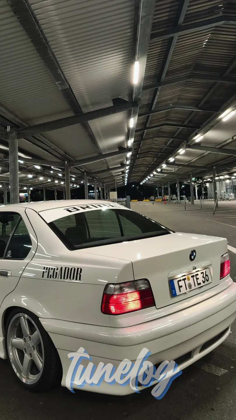 1992 BMW 316i