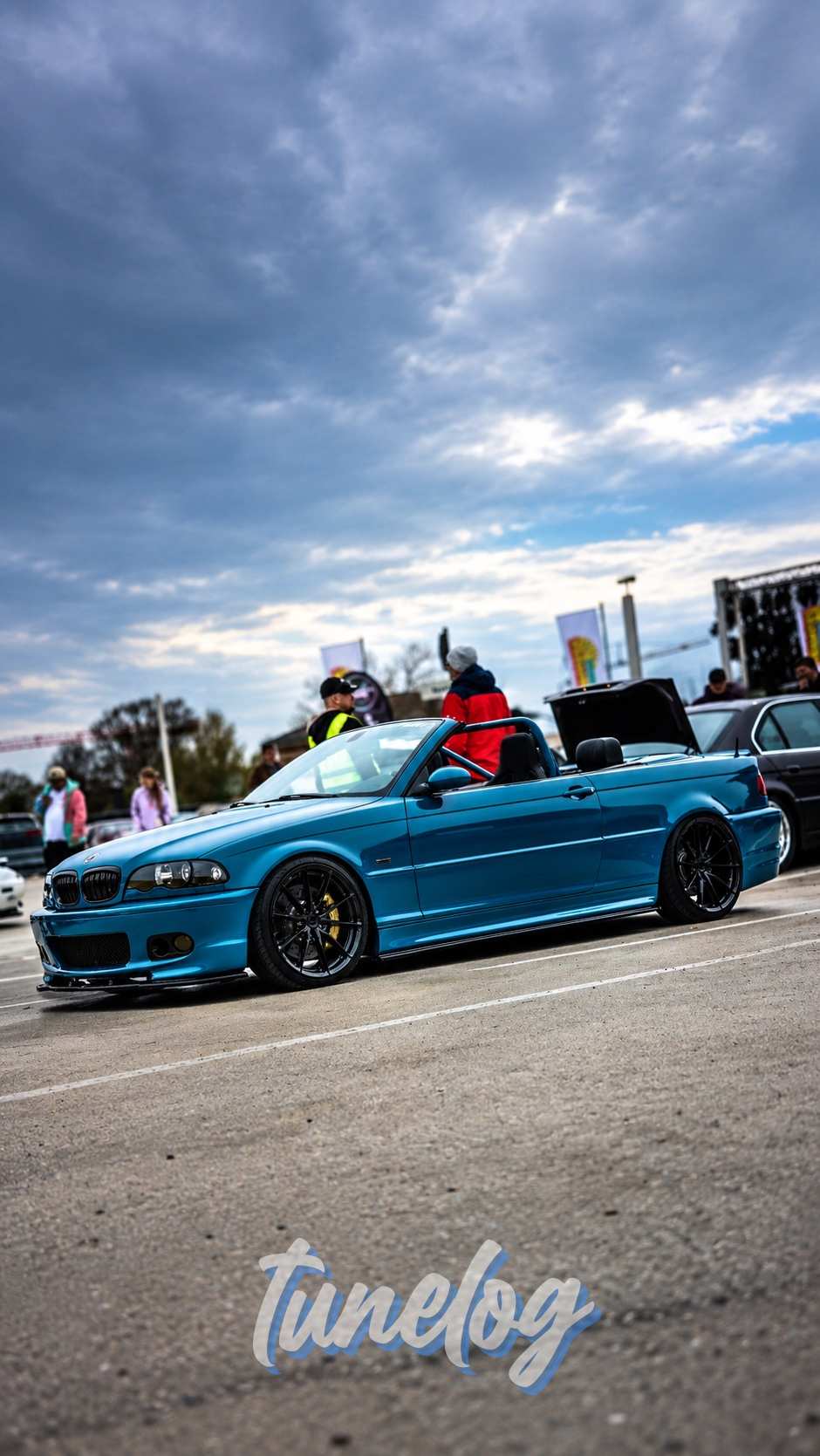 2001 BMW 325ci