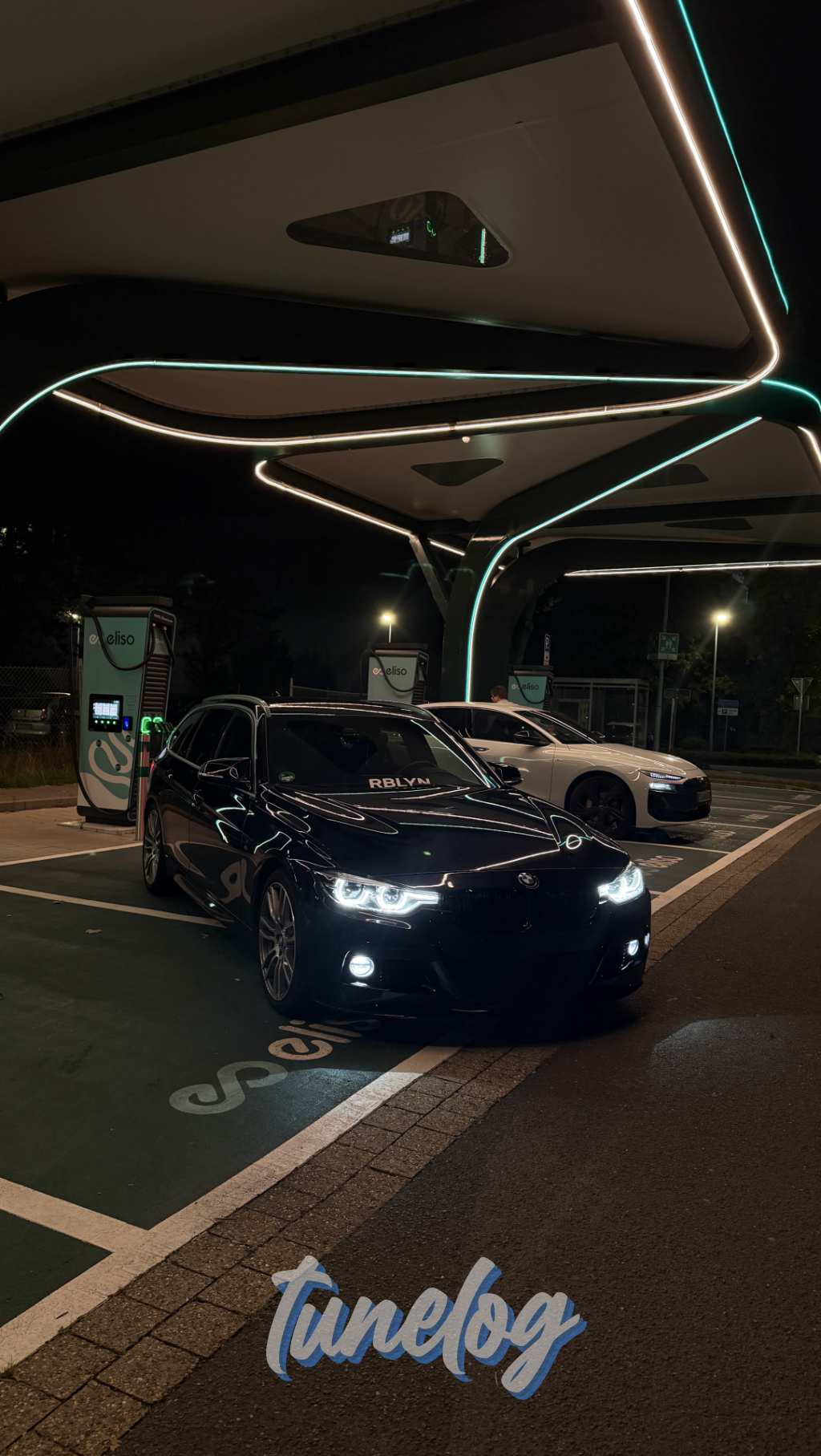 2018 BMW F31