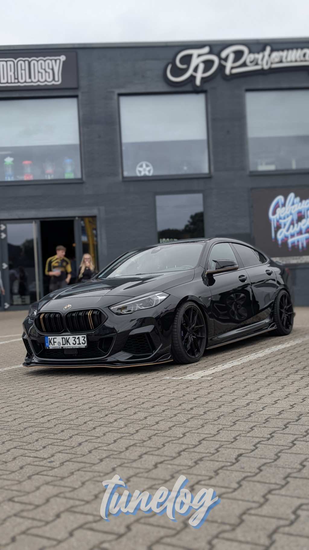 2023 BMW M235i